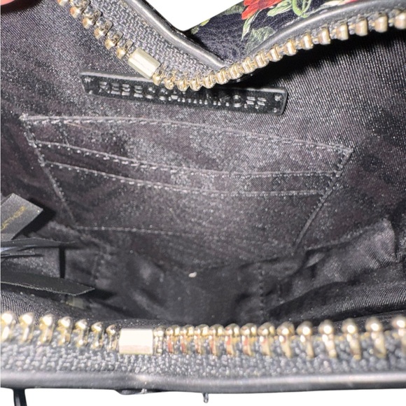 Rebecca Minkoff Black Floral Heart Crossbody NWOTl - Picture 5 of 6